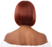 Load image into Gallery viewer, Outre HD Lace Front Wig EveryWear -Every1