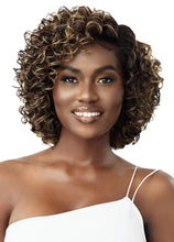 Load image into Gallery viewer, Outre HD Lace Front Wig EveryWear -Every24
